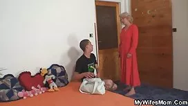 学生是无辜的但接受钱去他妈的车