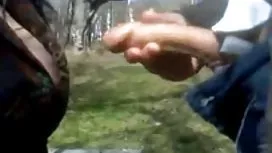 在她睡觉的时候惩罚她的女儿，并把她和她母亲一起乱搞