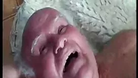 非常恶毒的母亲鼓励女儿的男朋友操她